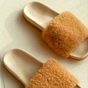 BRAND NEW Jenni Kayne slides